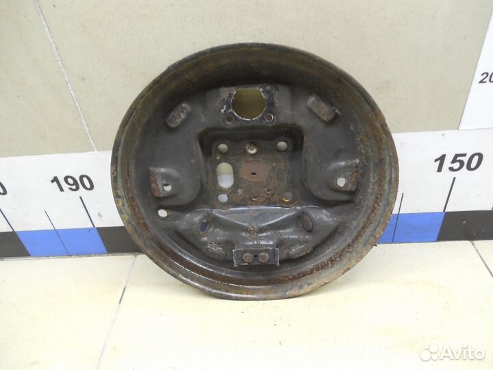 Щит опорный задний левый Fusion 2002-2012