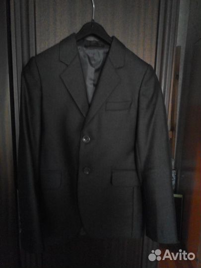 Пиджаки для мальчика разм 30-134 и 72-152