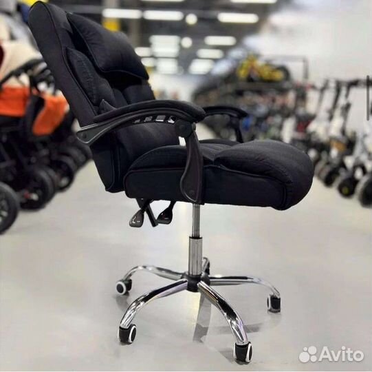 Кресло руководителя из ткани с массажем