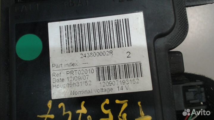 Блок предохранителей Renault Laguna 3 2009, 2008