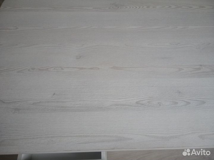 Письменный(компьютерный) стол
