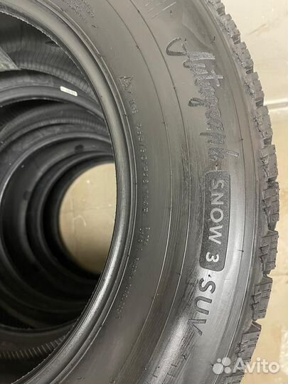 Ikon Tyres Autograph Snow 3 SUV 265/60 R18 114R