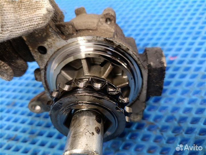 Насос вакуумный Nissan Pathfinder R51 YD25 2014