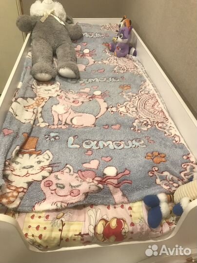 Детская кроватка с матрцем