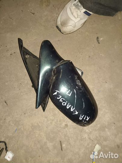 Зеркало правое Kia clarus