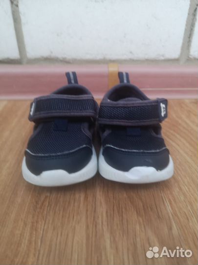 Тапки детские 20 размер, сандали 21 размер