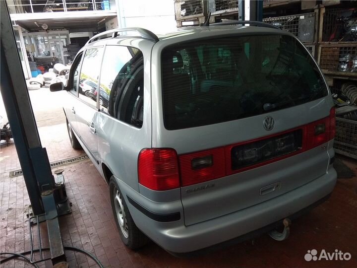 Разбор на запчасти Volkswagen Sharan