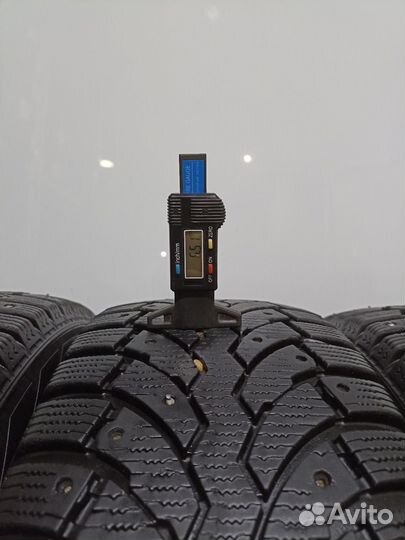 Formula Ice 215/65 R16