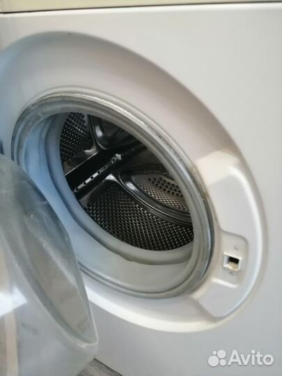 Стиральная машина б/у bosch 5кг