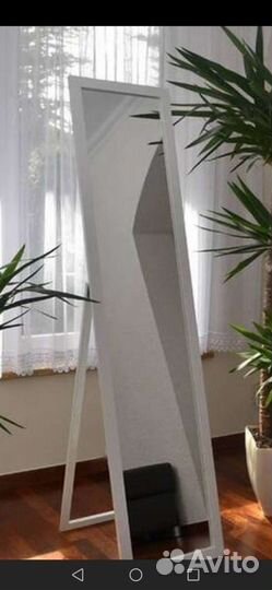 Зеркало с подставкой универсальное