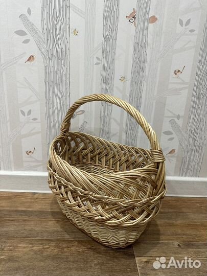 Ажурная корзина лесная