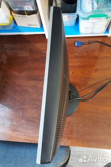 Монитор Samsung SyncMaster 943N, 19