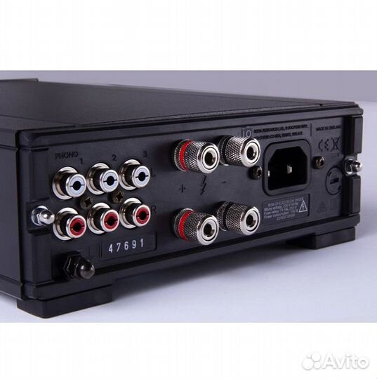 Интегральный усилитель Rega io Amplifier Black