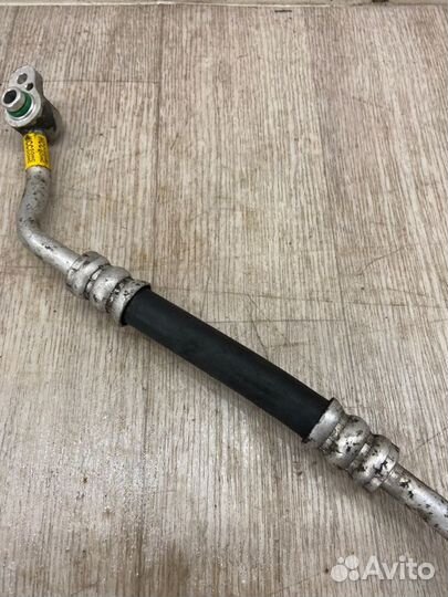 Трубка кондиционера Ford Focus CB4 qqdb (1.8) 2007