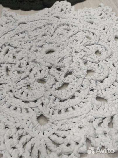 Коврик вязаный крючком
