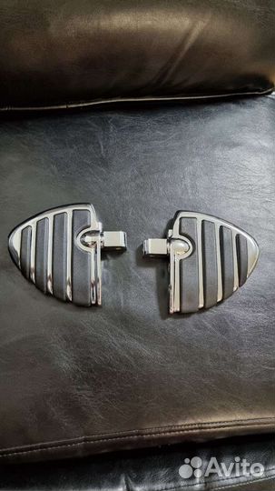 Подножки для мотоцикла