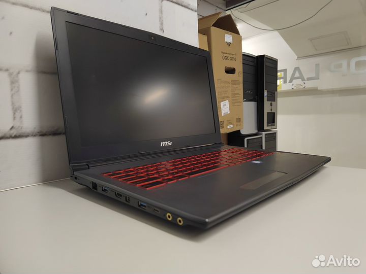 MSI/Core i7 7700HQ/240SSD+1Tb HDD/16Gb/GTX1060