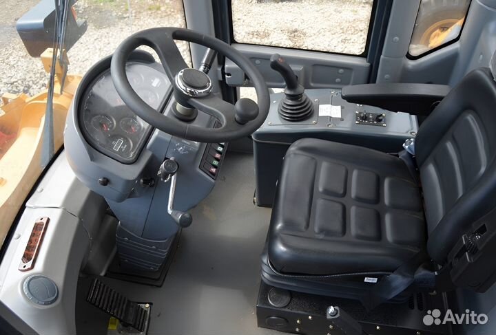 Фронтальный погрузчик Lonking CDM853N, 2024