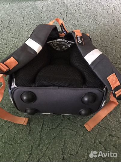 Рюкзак школьшый