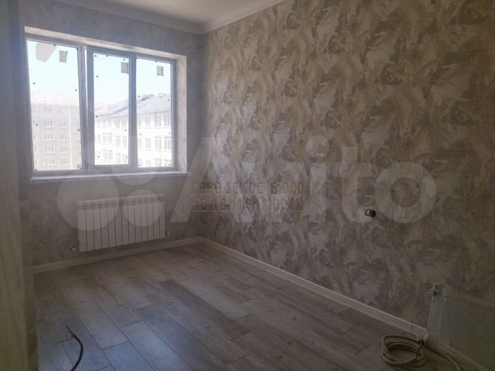 3-к. квартира, 74 м², 4/4 эт.