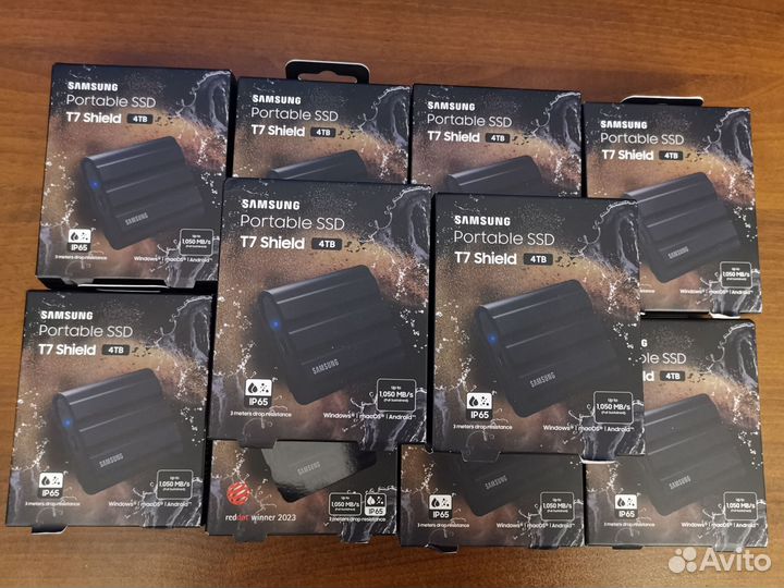 4TB Внешний SSD Samsung T7 Shield (Новые) 1050MB/s