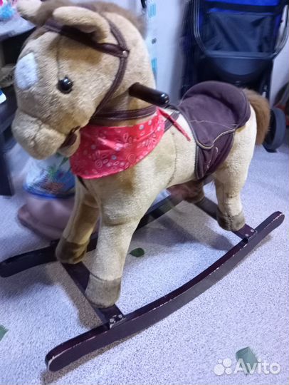 Качалка лошадь