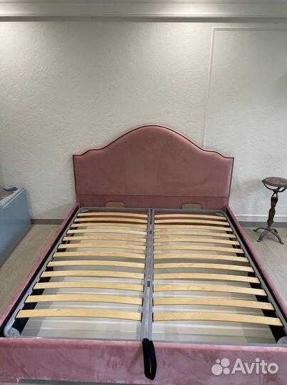 Кровать, матрас. Мягкая мебель с доставкой