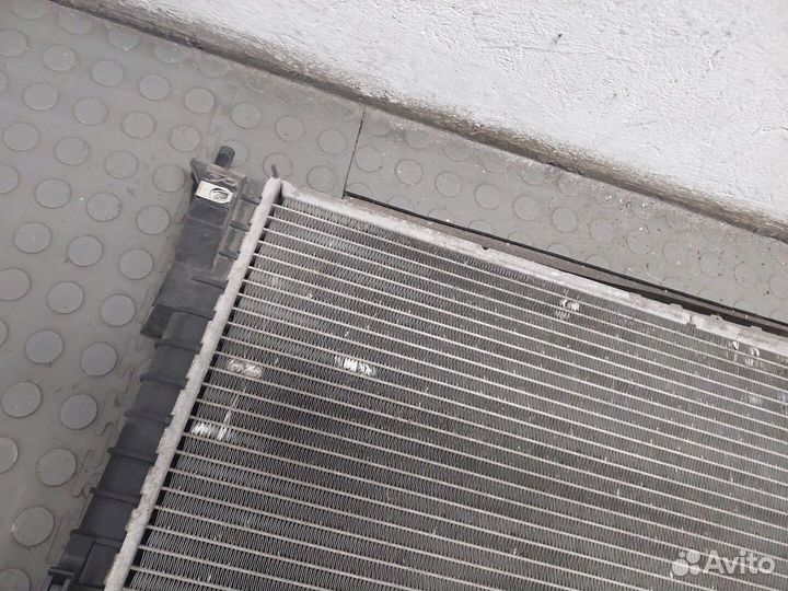 Радиатор охлаждения двигателя Ford Explorer, 2011