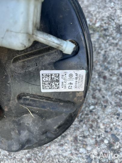 Volkswagen tiguan,passat b7 усилитель тормозов