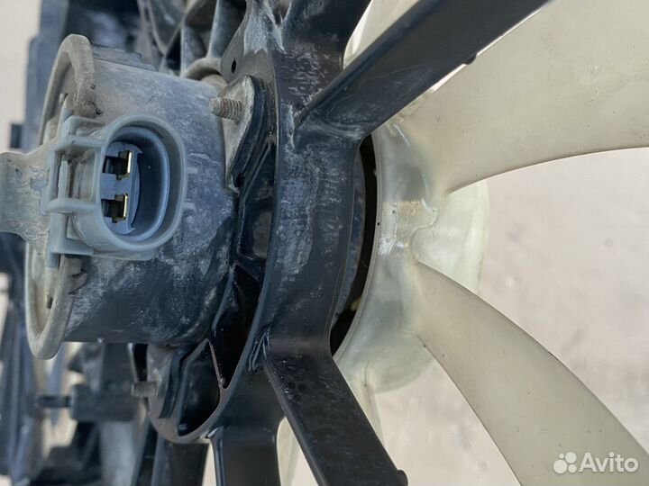 Диффузор в сборе toyota camry v50 11-18 бу оригина