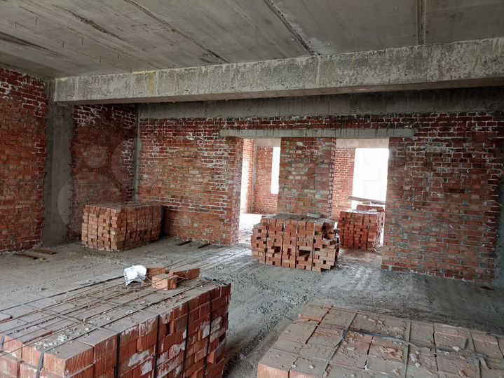 3-к. квартира, 122,5 м², 4/10 эт.