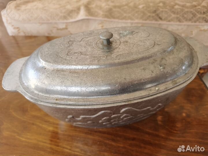 Бронь Утятница чугунная СССР