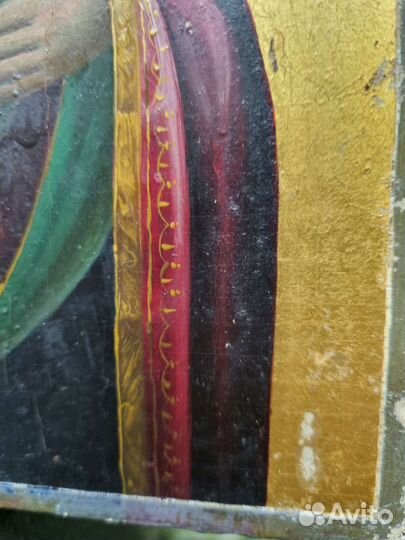 Старинная икона Пресвятой Богородицы