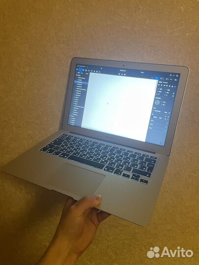 MacBook Air 13-inch 2017