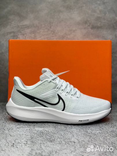 Кроссовки Nike Air Zoom