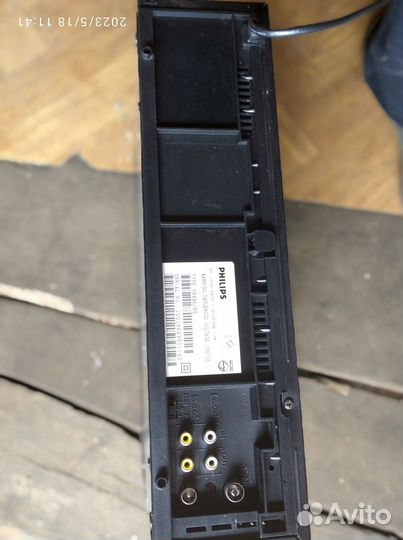 Видеомагнитофон