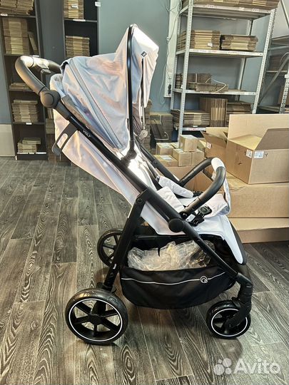 Прогулочная коляска rant volt