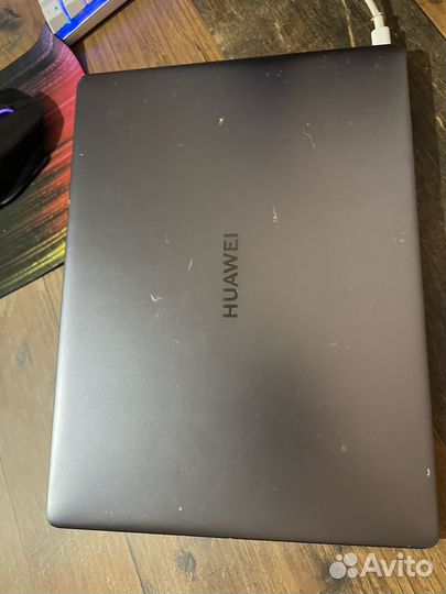 Huawei matebook 13 amd
