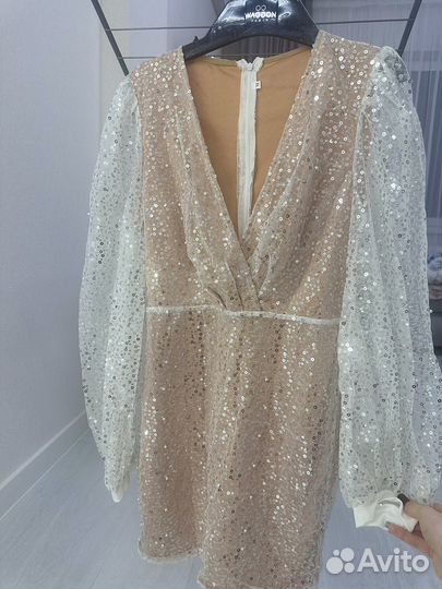 Платье праздничное женское 46 рр
