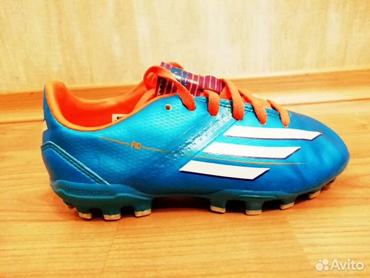 Бутсы Adidas f10 р-р 30-31