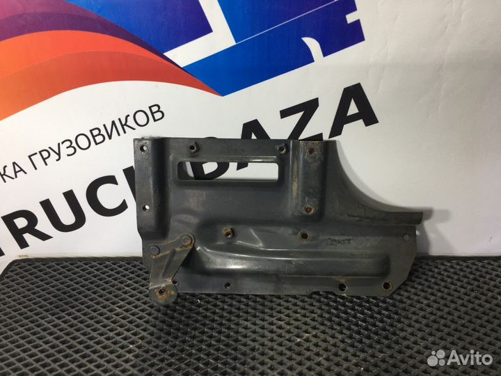 Кронштейн усилителя бампера левый Scania 5-series