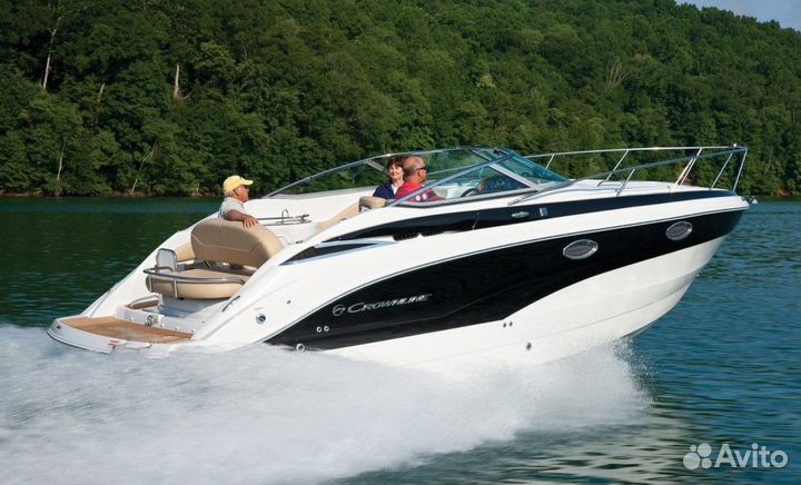 Круизный катер Crownline