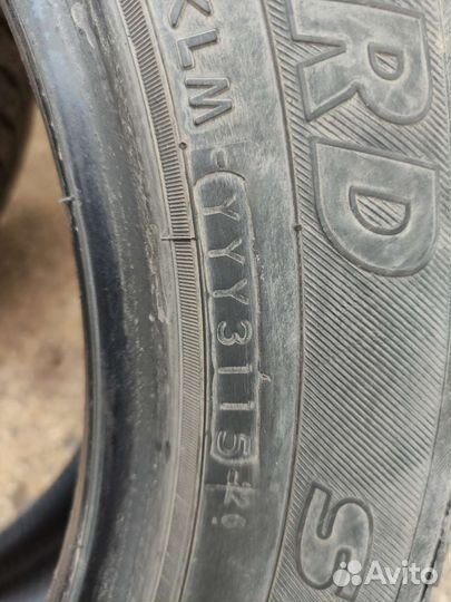 Yokohama Ice Guard IG70 215/55 R17