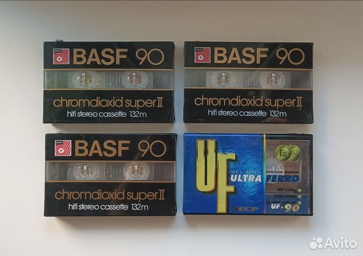 Аудиокассеты запечатанные из старых запасов