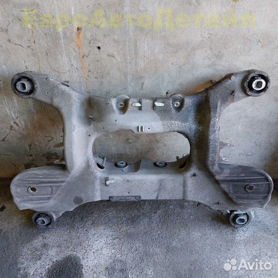 Подрамник задний Range Rover Sport 2 L494