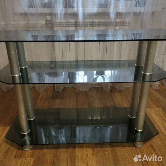 Стеклянная тумба
