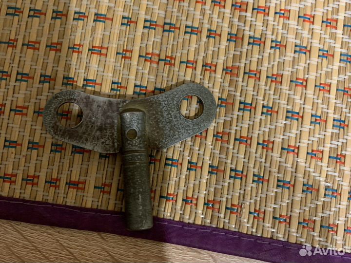 Ключ от часов янтарь каминные