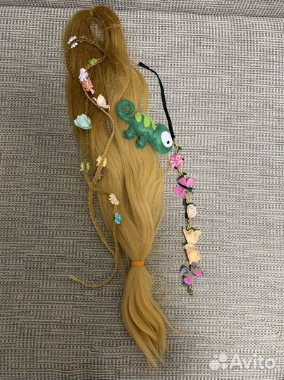 Костюм рапунцель с локонами и цветами