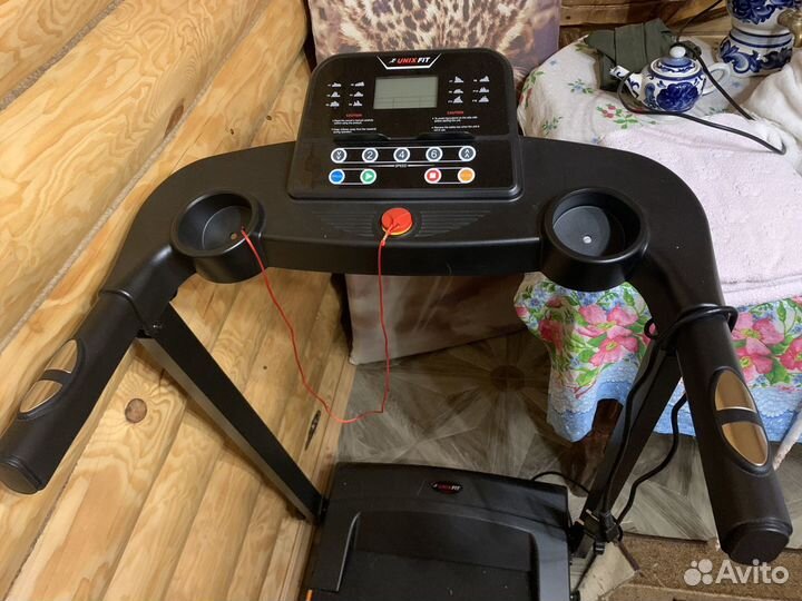 Беговая дорожка Unixfit ST-530M