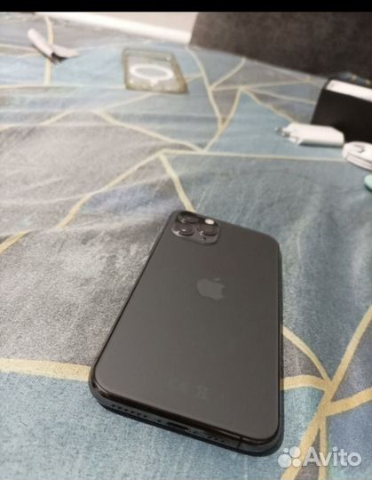 iPhone 11 Pro, 256 ГБ